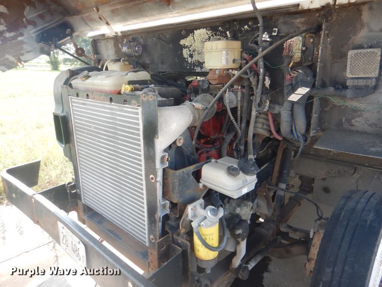 image for item DM3943 2008 Freightliner MT45  delivery truck