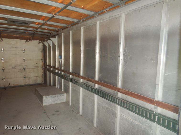 image for item DM3943 2008 Freightliner MT45  delivery truck