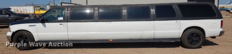 image for item DM5258 2005 Ford Excursion  limousine