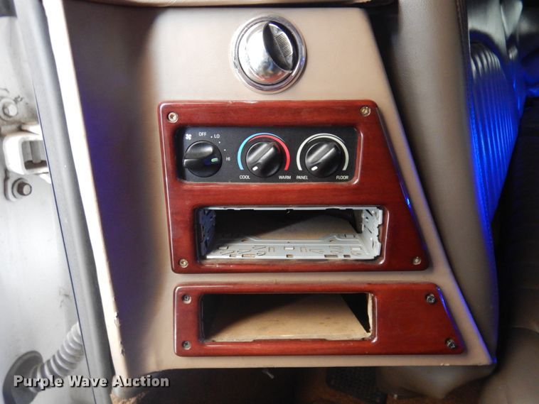 image for item DM5258 2005 Ford Excursion  limousine