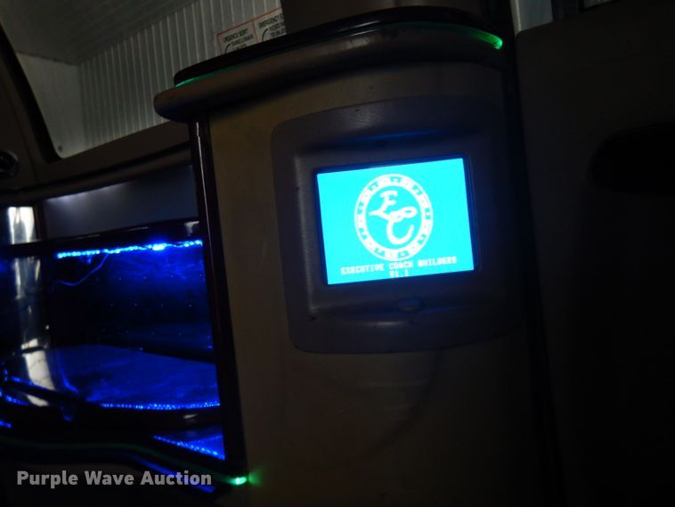 image for item DM5258 2005 Ford Excursion  limousine