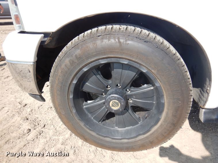 image for item DM5258 2005 Ford Excursion  limousine