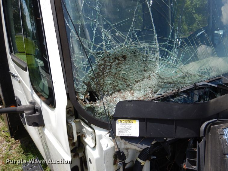 image for item DM6342 2012 International TerraStar  flatbed truck