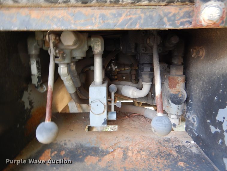 image for item DM6342 2012 International TerraStar  flatbed truck