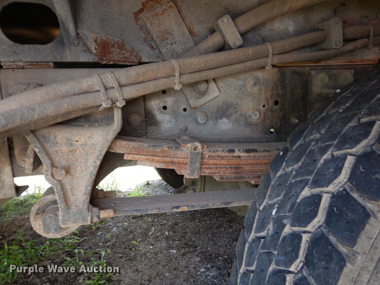 image for item DM6342 2012 International TerraStar  flatbed truck