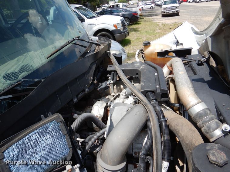 image for item DM6342 2012 International TerraStar  flatbed truck