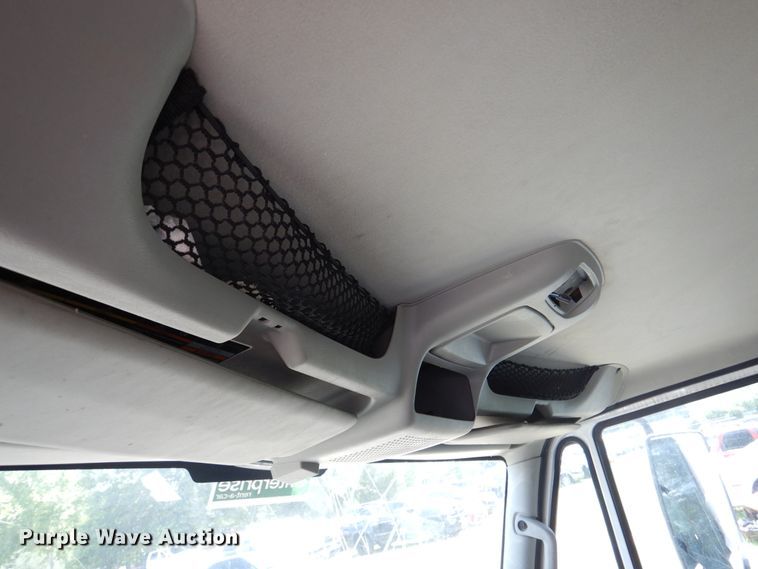 image for item DM6342 2012 International TerraStar  flatbed truck