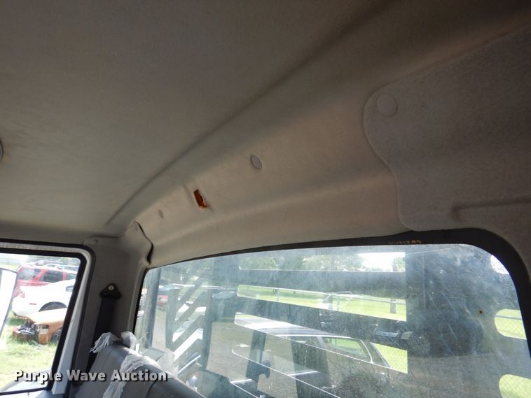 image for item DM6342 2012 International TerraStar  flatbed truck