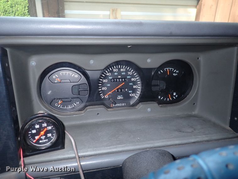 image for item DN1890 1994 Europa  RV