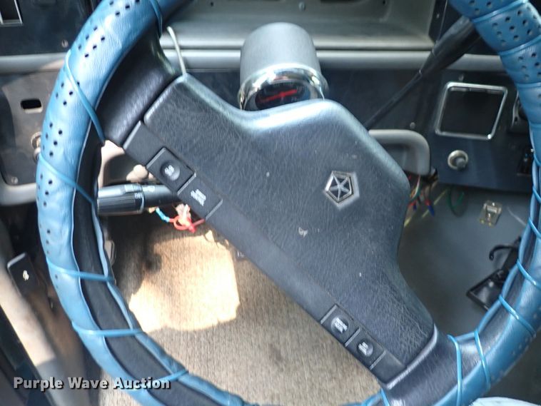 image for item DN1890 1994 Europa  RV