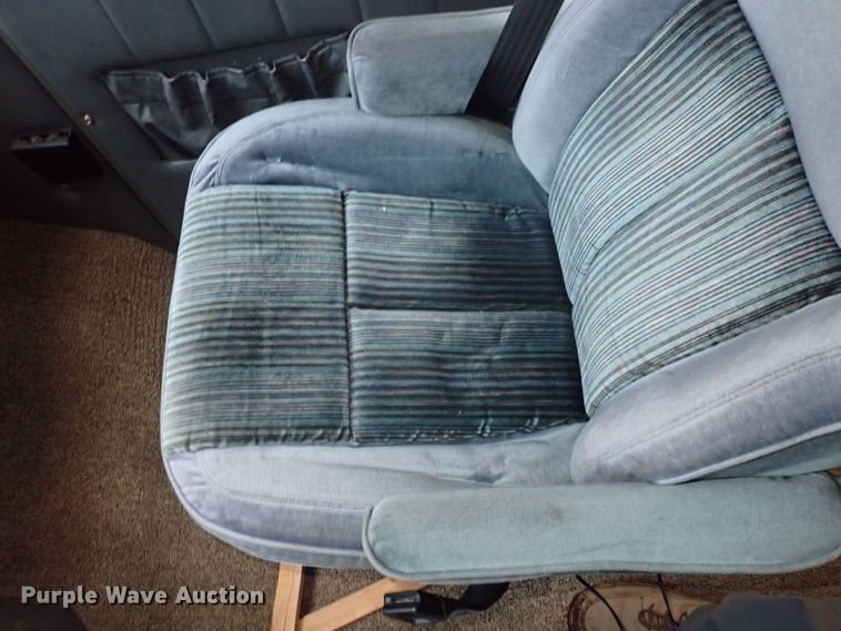 image for item DN1890 1994 Europa  RV