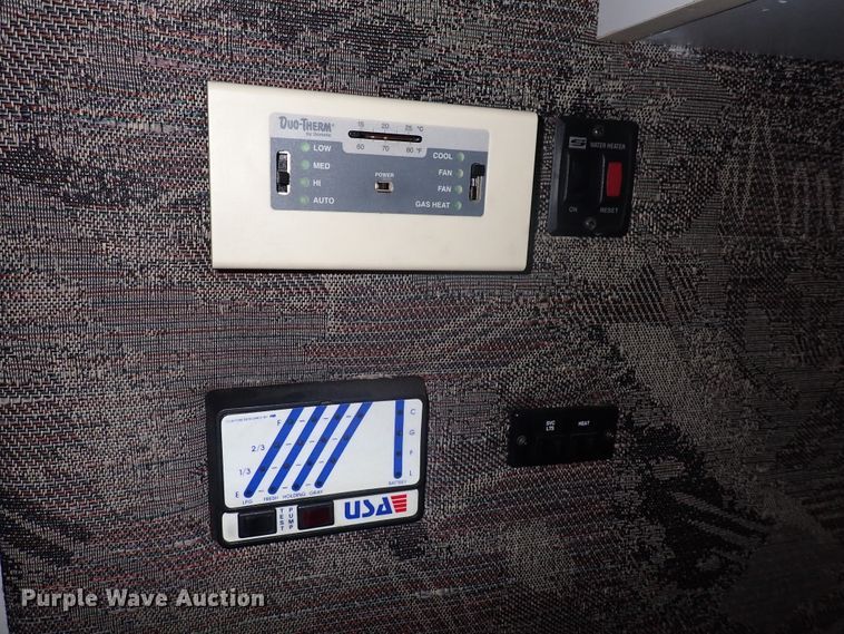 image for item DN1890 1994 Europa  RV