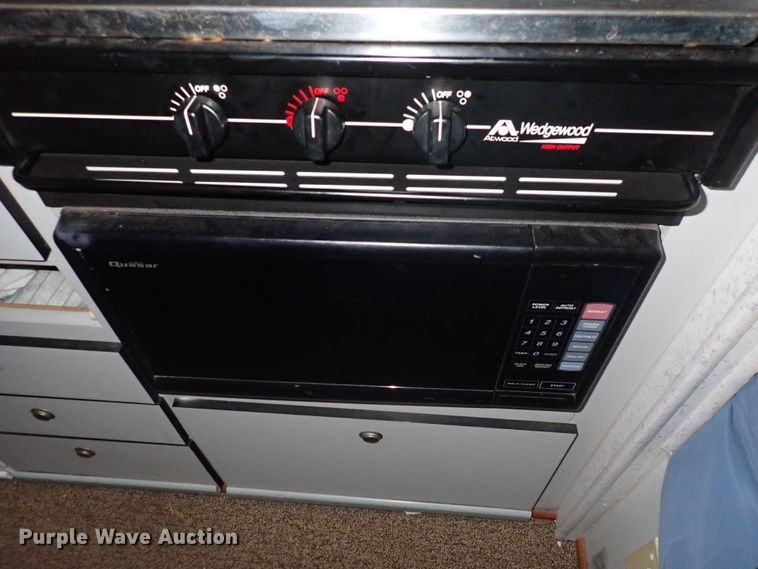 image for item DN1890 1994 Europa  RV