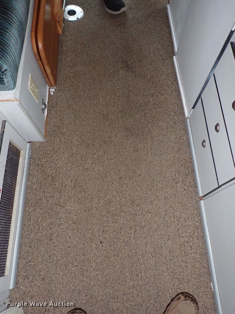 image for item DN1890 1994 Europa  RV