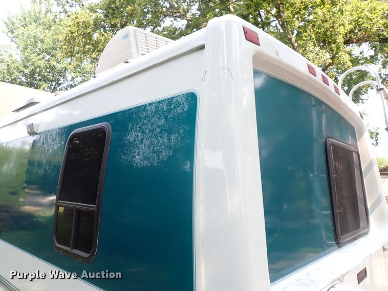 image for item DN1890 1994 Europa  RV