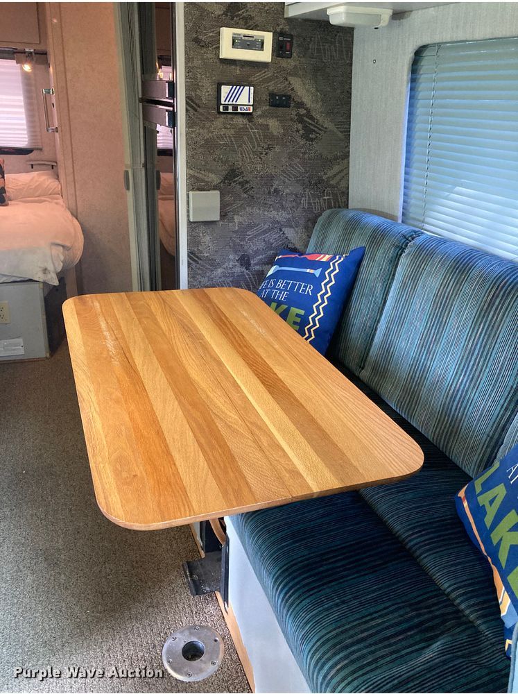 image for item DN1890 1994 Europa  RV