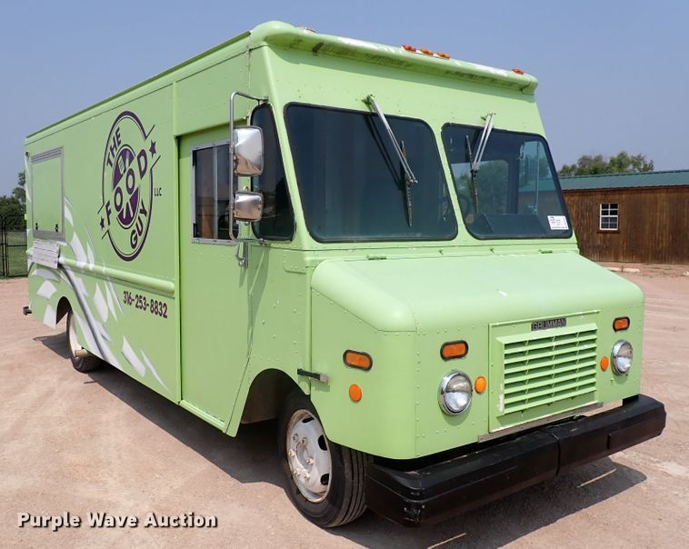 image for item DN1891 1994 Oshkosh MSN  food truck