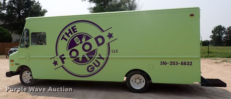 image for item DN1891 1994 Oshkosh MSN  food truck