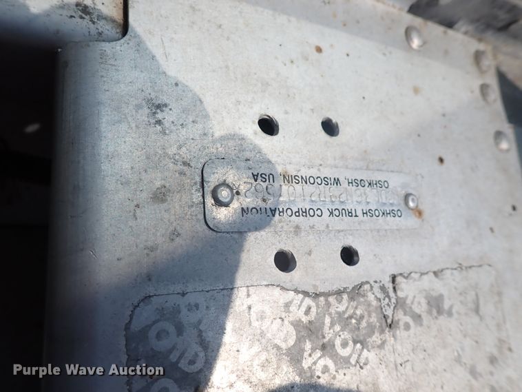 image for item DN1891 1994 Oshkosh MSN  food truck