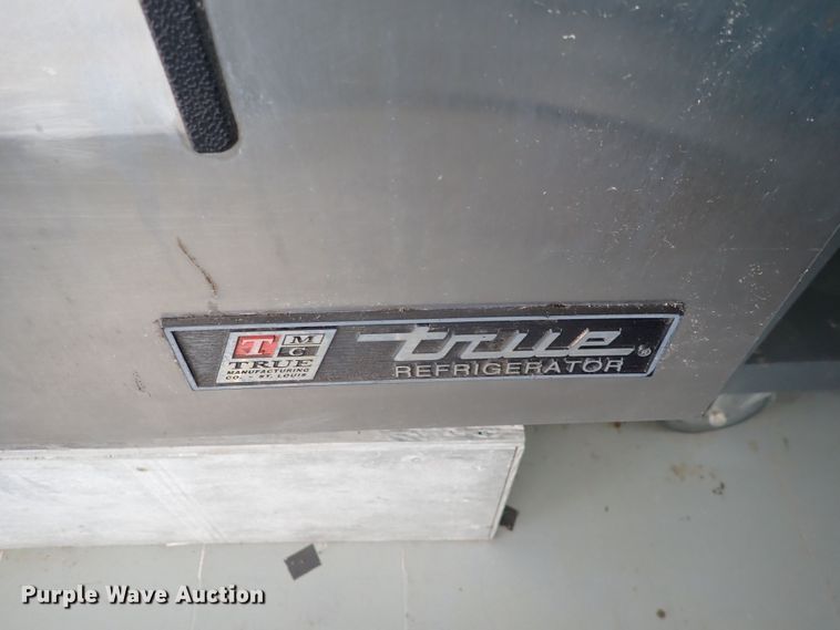 image for item DN1891 1994 Oshkosh MSN  food truck