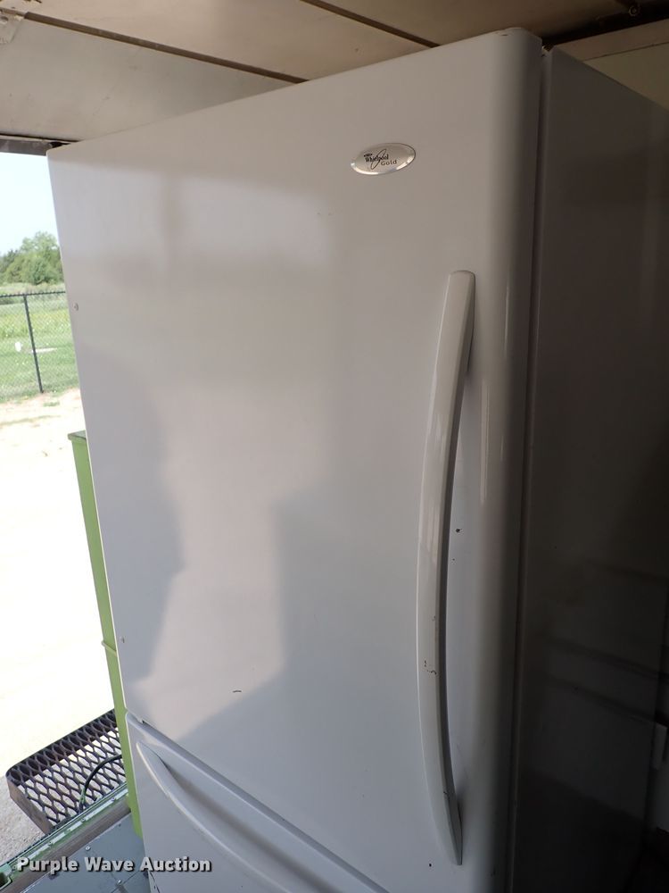 image for item DN1891 1994 Oshkosh MSN  food truck