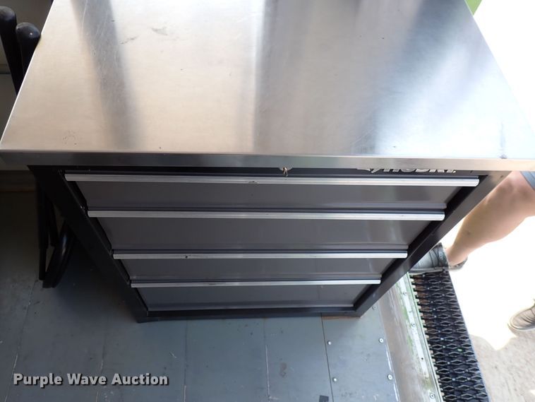 image for item DN1891 1994 Oshkosh MSN  food truck