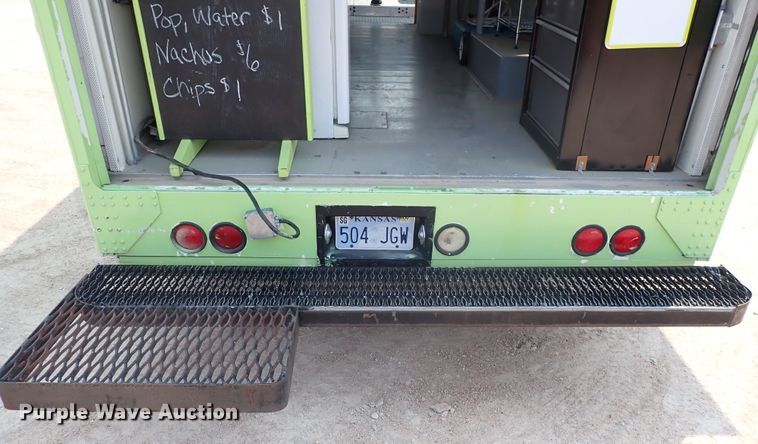 image for item DN1891 1994 Oshkosh MSN  food truck