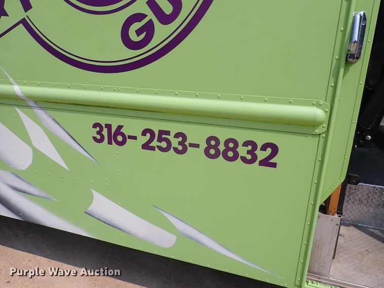 image for item DN1891 1994 Oshkosh MSN  food truck