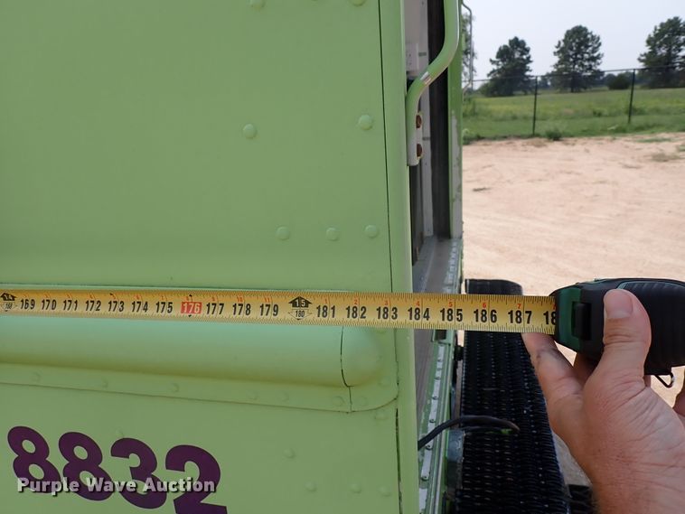 image for item DN1891 1994 Oshkosh MSN  food truck