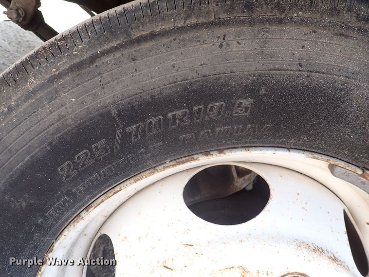 image for item DN1891 1994 Oshkosh MSN  food truck