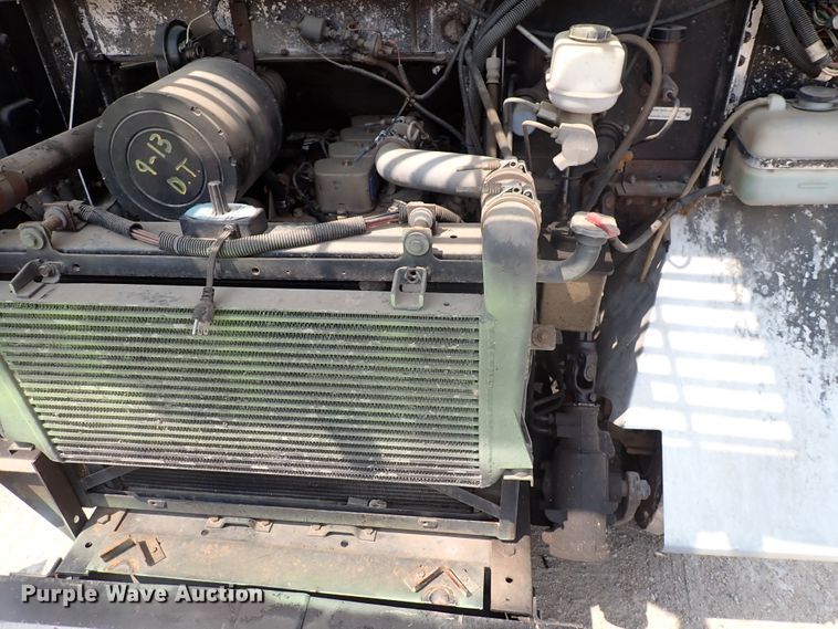 image for item DN1891 1994 Oshkosh MSN  food truck