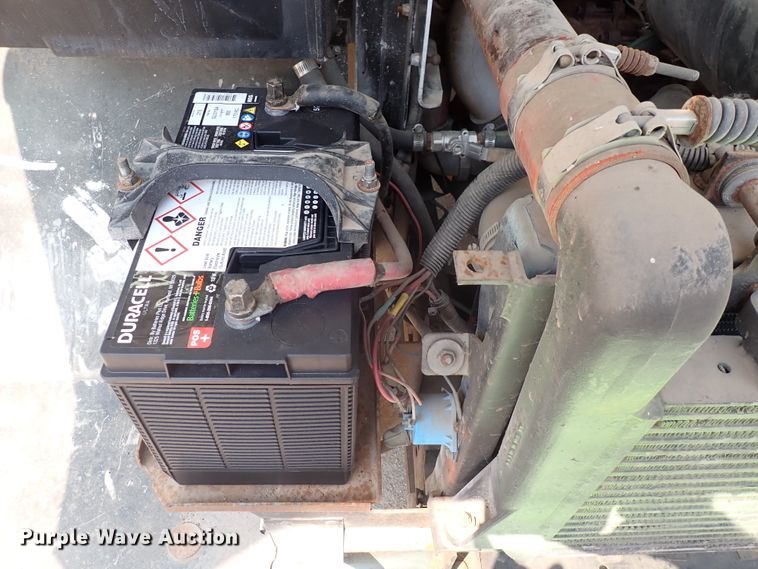 image for item DN1891 1994 Oshkosh MSN  food truck