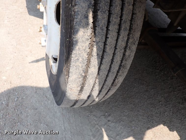 image for item DN1891 1994 Oshkosh MSN  food truck