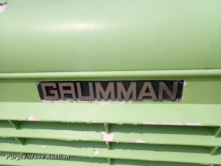 image for item DN1891 1994 Oshkosh MSN  food truck