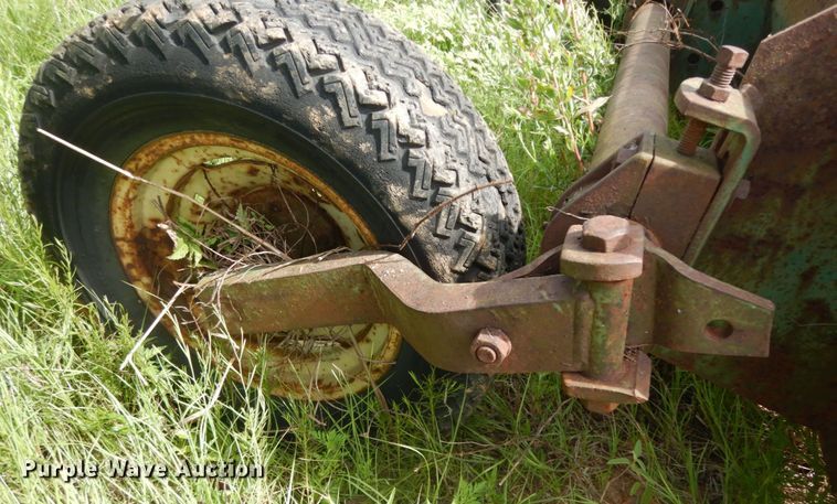 image for item ED9778 John Deere Killefer  box blade