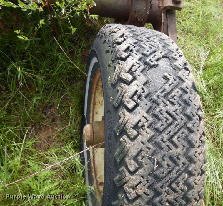 image for item ED9778 John Deere Killefer  box blade