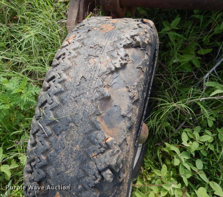 image for item ED9778 John Deere Killefer  box blade