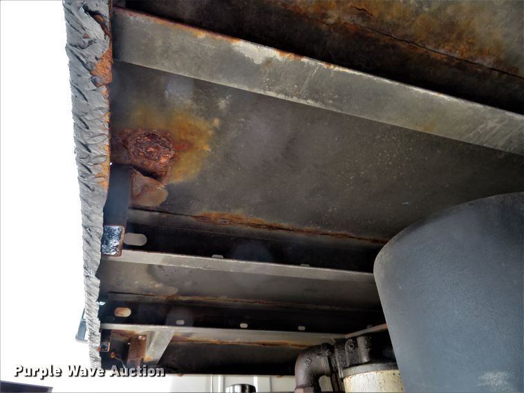 image for item FP9358 2015 Ford F550  flatbed truck