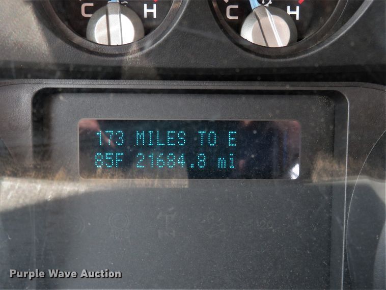 image for item FP9358 2015 Ford F550  flatbed truck