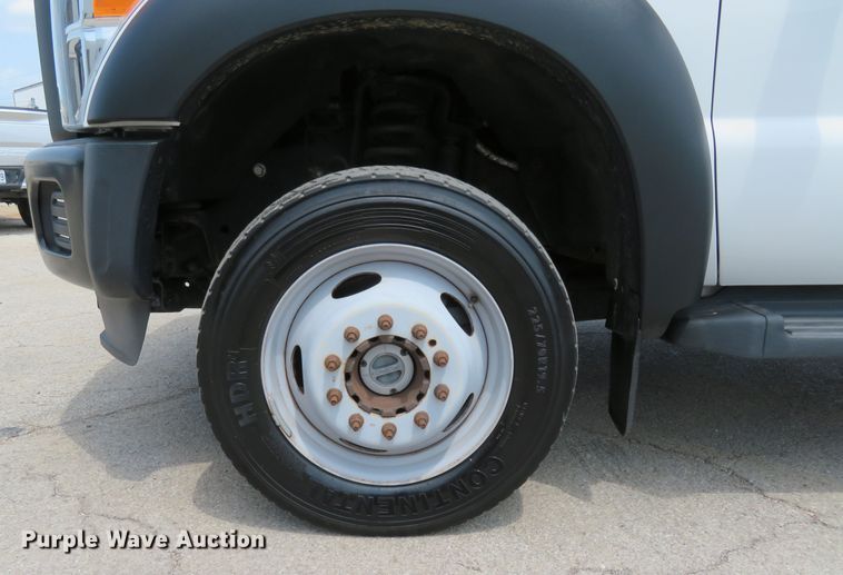 image for item FP9358 2015 Ford F550  flatbed truck