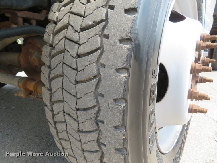 image for item FP9358 2015 Ford F550  flatbed truck