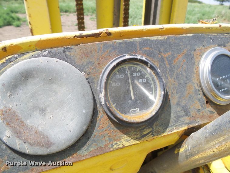 image for item GR9495 Clark  forklift