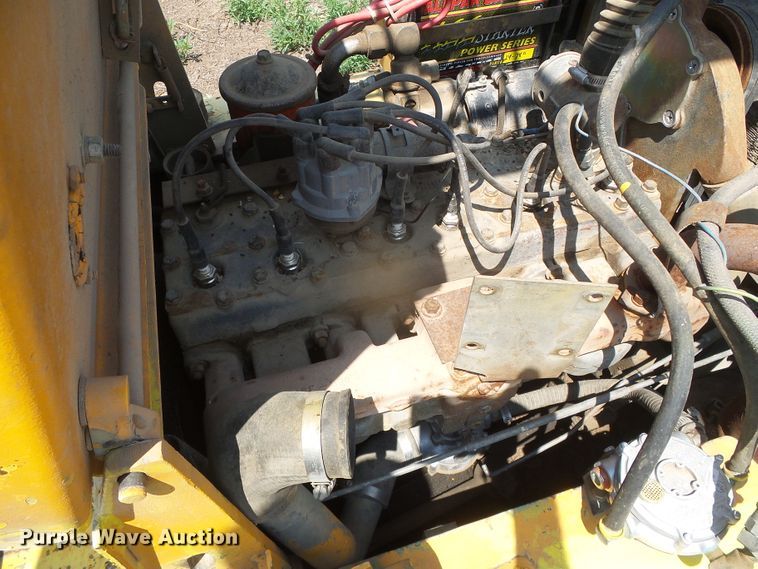 image for item GR9495 Clark  forklift