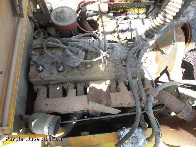 image for item GR9495 Clark  forklift