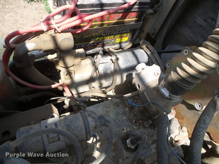 image for item GR9495 Clark  forklift