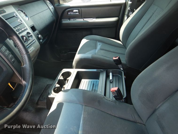 image for item HC9179 2017 Ford Expedition XL  SUV