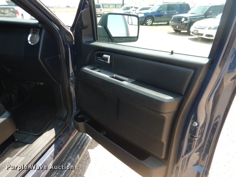 image for item HC9179 2017 Ford Expedition XL  SUV