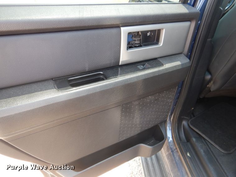 image for item HC9179 2017 Ford Expedition XL  SUV