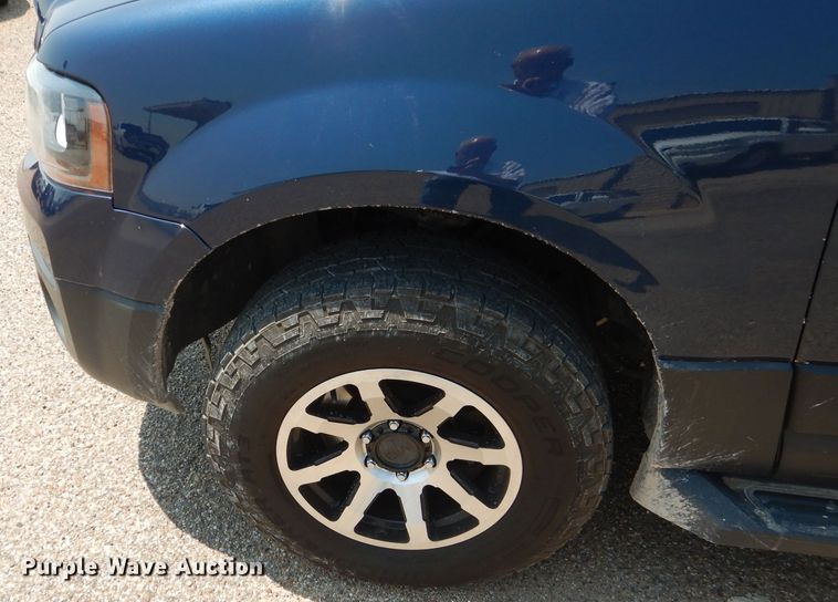 image for item HC9179 2017 Ford Expedition XL  SUV