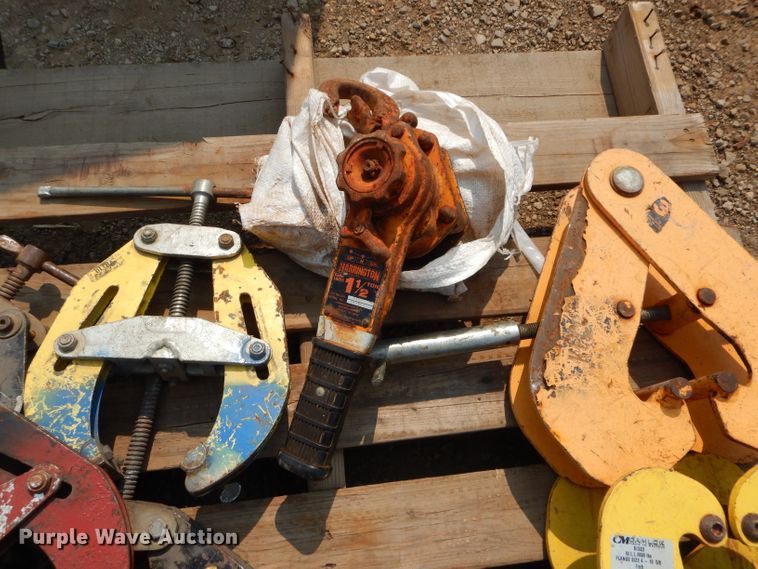 image for item HF9229 Clamps